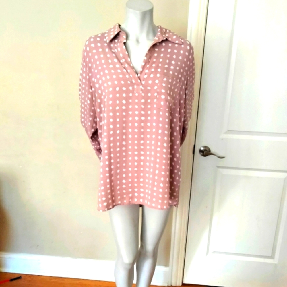 Pleione pleated back chiffon Hi-Lo blouse
